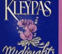 Retro Review: Midnight Angel by Lisa Kleypas.