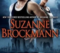 Review: Born to Darkness by Suzanne Brockmann