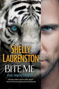 Review: Bite Me by Shelly Laurenston