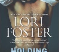 Guest Review: Holding Strong by Lori Foster
