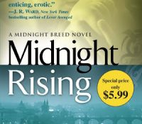 Review: Midnight Rising by Lara Adrian