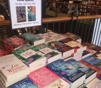 Julia Quinn’s Book Signing in Orange County (+Giveaway)