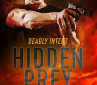 Review: Hidden Prey by Cheyenne McCray