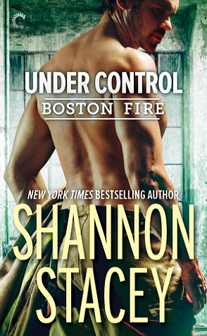 Guest Review: Under Contol by Shannon Stacey